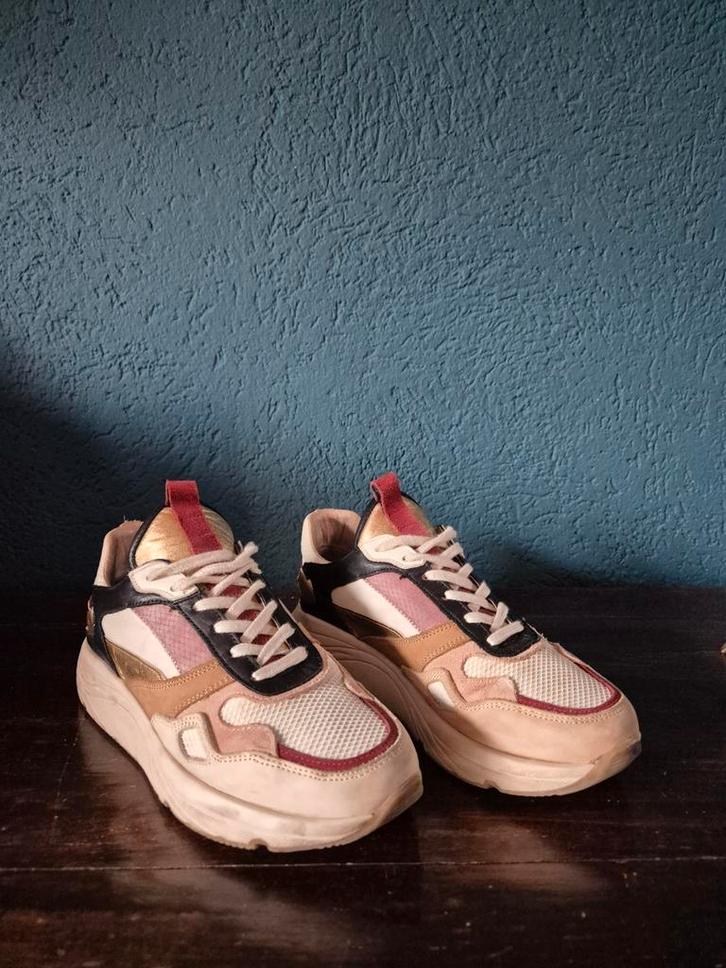 Leren Sasha sneakers mt 39, Kleding | Dames, Schoenen, Zo goed als nieuw, Sneakers of Gympen, Ophalen of Verzenden