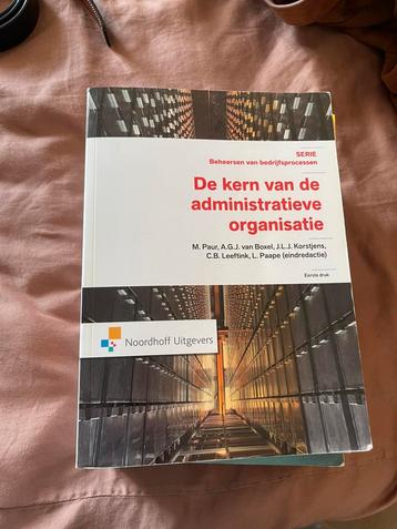 De kern van de administratieve organisatie beschikbaar voor biedingen