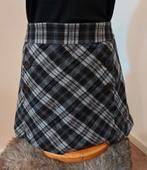 Leuke schotsgeruite minirok punk Westwood stijl, Kleding | Dames, Rokken, Ophalen of Verzenden, Zo goed als nieuw, Boven de knie