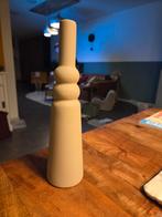 Bloomingville Vaasje - Stijlvol en Elegant, Huis en Inrichting, Wit, Aardewerk of Porselein, Ophalen of Verzenden, Zo goed als nieuw