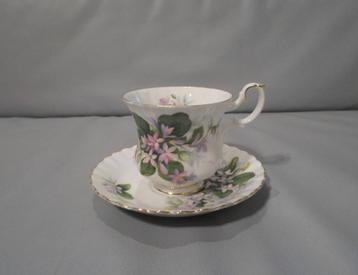 Royal Albert Mayflower Kop Schotel beschikbaar voor biedingen