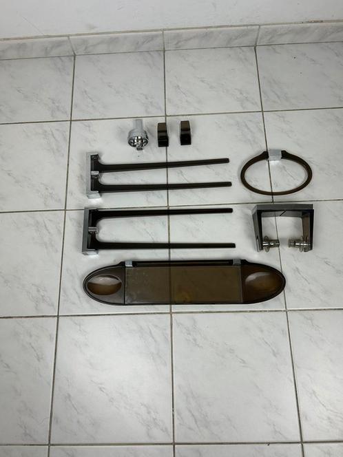 Vintage 8 delige badkamer set Allibert plexi space age, Huis en Inrichting, Badkamer | Badtextiel en Accessoires, Gebruikt, Overige typen