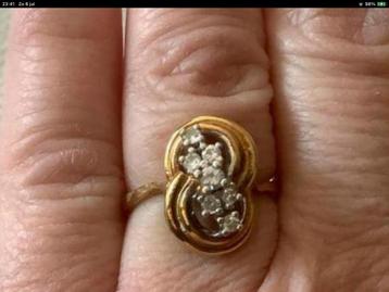 Bijzonder mooi vintage gouden ring 7 Briljanten , 14 kar beschikbaar voor biedingen