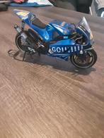 Valentino Rossi Minichamps Yamaha GO!!!! Model 1:10, Ophalen of Verzenden, Motor