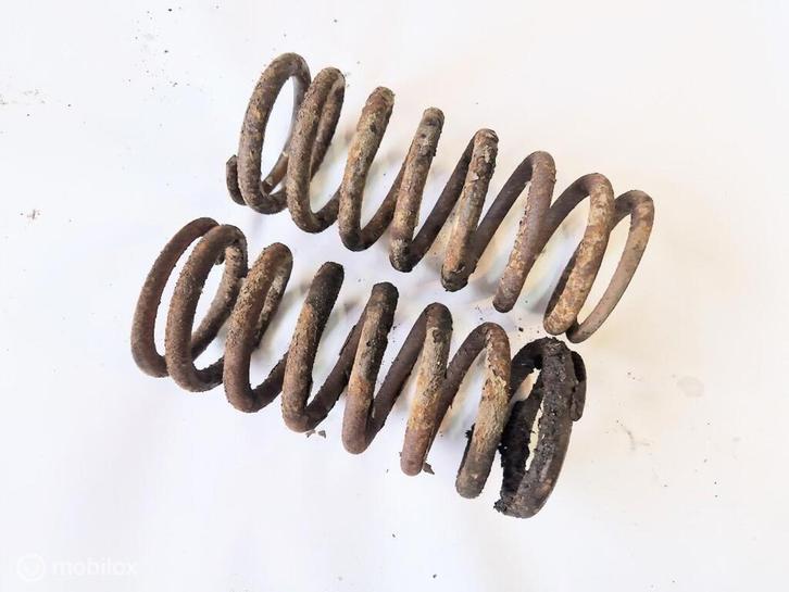 Schroefveer set veren voorzijde Volvo 164, Auto-onderdelen, Ophanging en Onderstel, Volvo, Gebruikt, Ophalen of Verzenden