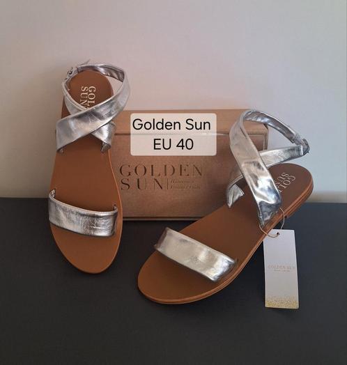 Golden Sun sandalen zilver maat 40 – nieuw in de doos, Kleding | Dames, Schoenen, Nieuw, Sandalen of Muiltjes, Overige kleuren