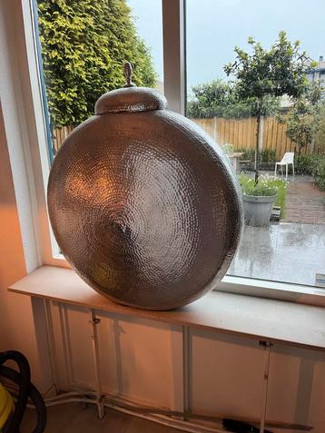 NILS HOMESTORE Prachtig XL VAAS BOKAAL zilverkleur 90cm Hoog beschikbaar voor biedingen