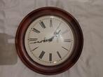 nostalgische schoolklok, Huis en Inrichting, Ophalen of Verzenden, Gebruikt, Analoog, Wandklok
