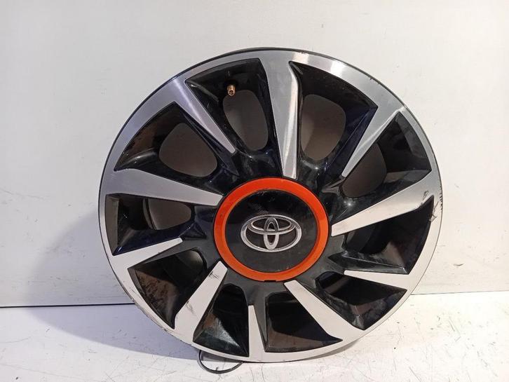 Velg Toyota Aygo Toyota Aygo, Auto-onderdelen, Banden en Velgen, Band(en), 15 inch, Gebruikt, Ophalen of Verzenden