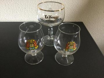 Vinted bierglazen 1La Trappe en 2Gosserglazen beschikbaar voor biedingen