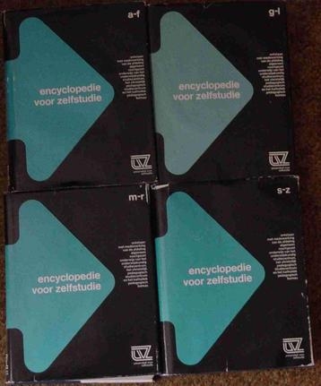 Mini-encyclopedie (4 delig) ca 600 pagina s per deel beschikbaar voor biedingen
