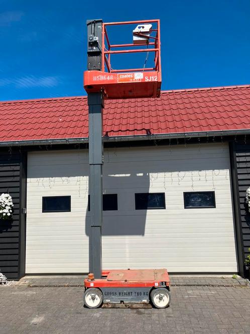 Kolomhoogwerker masthoogwerker. Schaarlift hoogwerker, Zakelijke goederen, Machines en Bouw | Liften, Steigers en Ladders, Ophalen