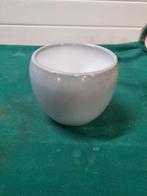 bloempot grijs rond, Tuin en Terras, Bloempotten, Ophalen of Verzenden, 'T Olde Gre-j, Info@toldegrej.nl, Endepoelstraat 20f Didam