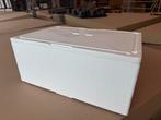 Box Foam Box, Ophalen, Zo goed als nieuw, Doos