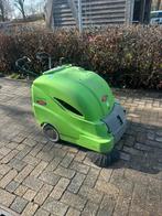 Dibo zelfrijdende Veegmachine met opvangbak, Doe-het-zelf en Verbouw, Reinigingsmachines, Ophalen, Zo goed als nieuw