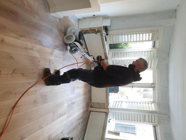 Parketvloeren schuren,Vloer schuren,plaatsen,afwerken, Diensten en Vakmensen, Vloerleggers en Parketteurs, Houten vloeren, Laminaat of Parket