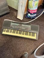 keyboard piano Yamaha werk goed €75, Muziek en Instrumenten, Keyboards, Ophalen of Verzenden, Zo goed als nieuw, 61 toetsen, Yamaha