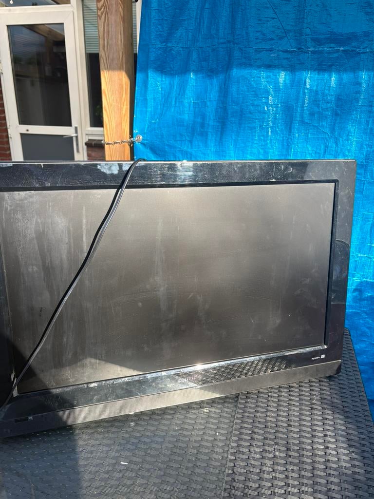 Phillips Tv met stand 60hz HD ready, Ophalen, Philips, 50 Hz, Zo goed als nieuw