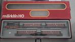 Märklin HO 2858 V36 met 4 rode personen wagons digitaal, Wisselstroom, Treinset, Ophalen of Verzenden, Zo goed als nieuw