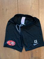 Wartburgia short 147-158, Zwart, Overige maten, Ophalen of Verzenden, Zo goed als nieuw