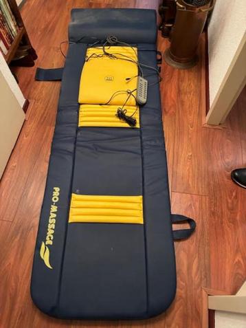 Massagematras met warmtekussentje  beschikbaar voor biedingen