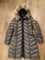 Moncler lange grijze winterjas maat L, Grijs, Maat 42/44 (L), Zo goed als nieuw, Moncler