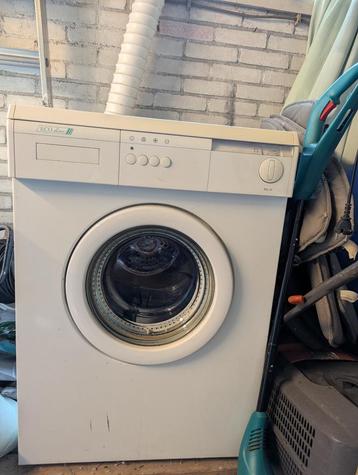 Droger werkend gratis  beschikbaar voor biedingen