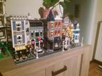 Lego creator Modular serie  10246 Detective Office , 350 eur, Ophalen of Verzenden, Zo goed als nieuw