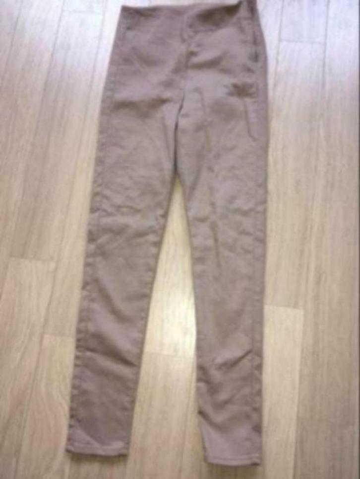 Mooie lichtbruine broek met zijsluiting NIEUW , mt 34, Kleding | Dames, Broeken en Pantalons, Nieuw, Maat 34 (XS) of kleiner, Bruin