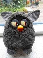 Furby Furbie merk Famosa uit 2013 Hasbro KNUFFEL grijs, Ophalen of Verzenden, Zo goed als nieuw, Overige typen