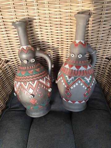 Vintage Aardewerk Kruiken Set beschikbaar voor biedingen