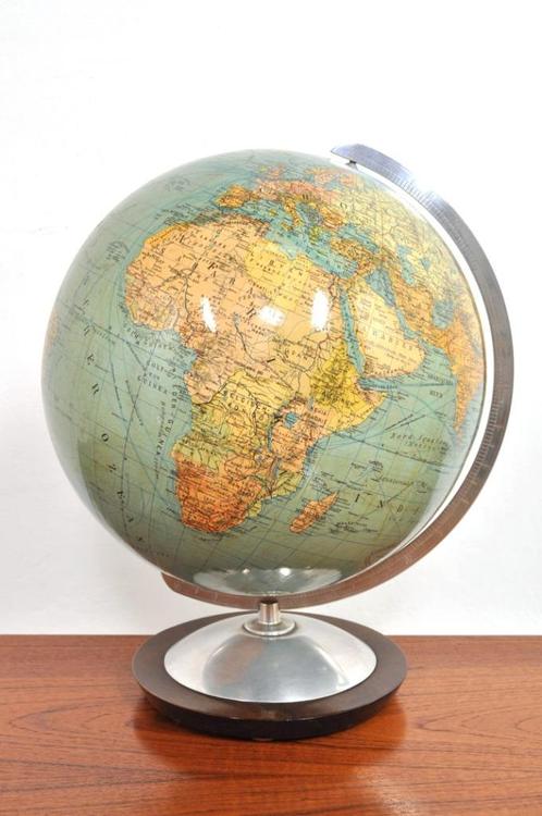 Vintage wereldbol Columbus globe papier maché ca 1960, Huis en Inrichting, Woonaccessoires | Wereldbollen, Gebruikt, Ophalen of Verzenden