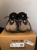 Yeezy 700 v1, Kleding | Heren, Ophalen of Verzenden, Zo goed als nieuw