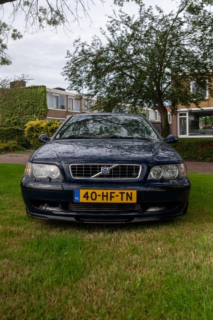 Unieke en Krachtige Volvo V40 2.0 T, Auto's, Volvo, Particulier, V40, ABS, Airbags, Airconditioning, Bluetooth, Centrale vergrendeling