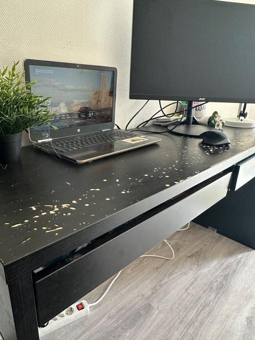 Gratis op te halen bureau!, Huis en Inrichting, Bureaus, Gebruikt, Bureau, Ophalen