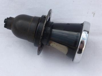 Origineel Lucas 447 achterlicht, nieuw uit oude voorraad. beschikbaar voor biedingen