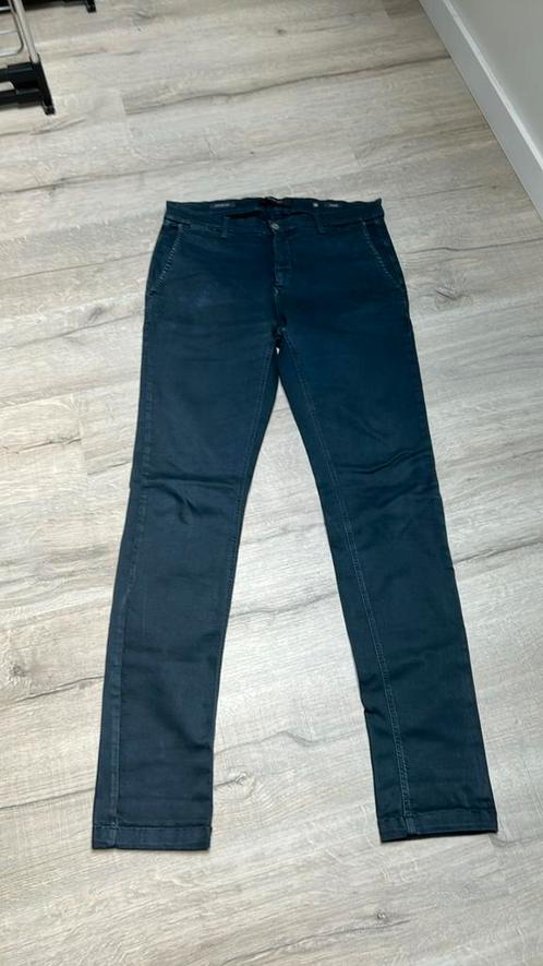 Replay donkerblauw chino maat 34, Kleding | Heren, Broeken en Pantalons, Nieuw, Blauw, Ophalen of Verzenden