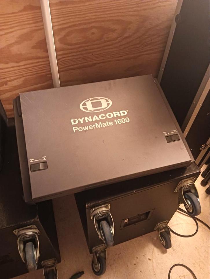 Dynacord PowerMate 1600 mk 1 Mengpaneel, Muziek en Instrumenten, Mengpanelen, Gebruikt, 10 tot 20 kanalen, Microfooningang, Ophalen of Verzenden