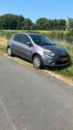 Renault Clio  bouwjaar 9-2011 slechts 117000 kilometer, Auto's, Renault, Voorwielaandrijving, Zwart, Handgeschakeld, Particulier