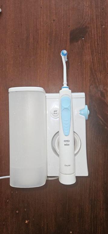 Braun Oral B Oxyjet Monddouche - Zo Goed Als Nieuw beschikbaar voor biedingen