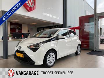 Toyota Aygo 1.0 VVT-i x-play limited NL Auto,Navigatie, Acht beschikbaar voor biedingen