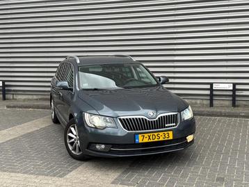Skoda Superb Combi 1.6 TDI Ambition Busines(bj2014)LEER/XENO beschikbaar voor biedingen