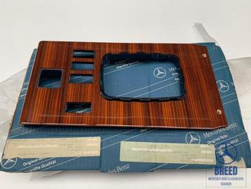 NOS Zebranopaneel middenconsole voor Mercedes-Benz W107 R107 beschikbaar voor biedingen