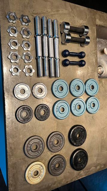 Gewichten, halters, tricepstang dumbells &halterschijven rek beschikbaar voor biedingen