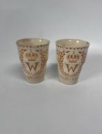 Twee antieke bekers Koningshuis Wilhelmina, Verzamelen, Koninklijk Huis en Royalty, Ophalen of Verzenden, Gebruikt, Servies