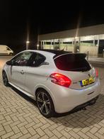 Peugeot 208 1.6 GTI 147KW 3-D 2015 PANORAMA Wit, Auto's, Peugeot, Voorwielaandrijving, Zwart, Leder en Stof, Wit