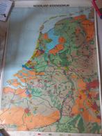 Antieke schoolplaat Nederland bodemgebruik 1979, Antiek en Kunst, Ophalen of Verzenden, Aardrijkskunde