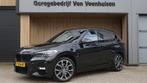 BMW X1 xDrive25e 220pk M-Sport *Facelift* Leder Pano-dak Hea, Lichtsensor, Gebruikt, Zwart, 75 €/maand