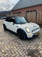 Mini 1.6 16V Cooper S Cabrio 2007 Wit, Auto's, Mini, Voorwielaandrijving, 65 €/maand, Zwart, 4 cilinders