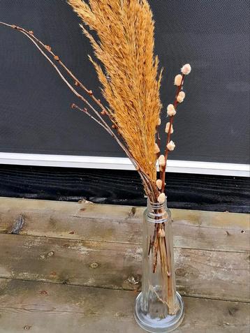 Vaas compleet met pluim  beschikbaar voor biedingen